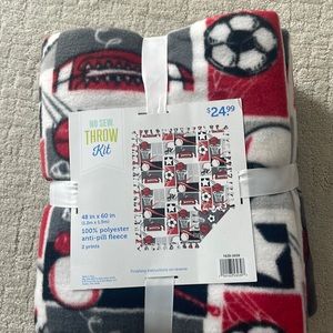 No sew throw fleece blanket - sports theme